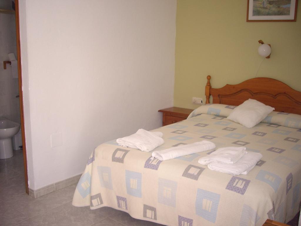 Hostal Mini Golf Los Canos De Meca Chambre photo